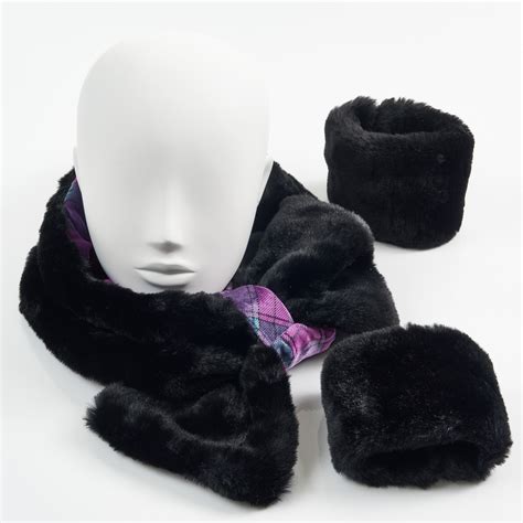 faux fur collars and cuffs